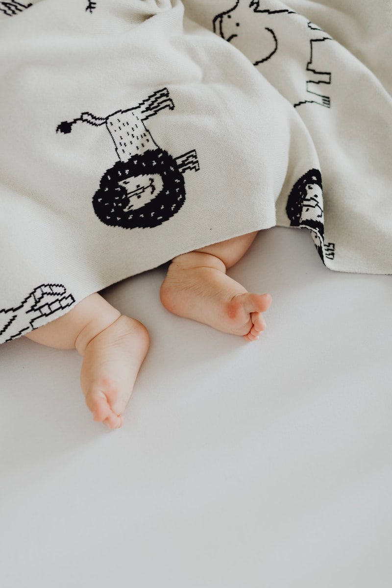 8 Month Old Sleep Schedule for Baby (And Nap Routine) Good Mom Living