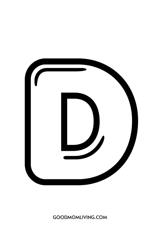 A stylized letter 'D' logo enclosed in a rounded rectangle with the text 'GOODMOMLIVING.COM' below it.