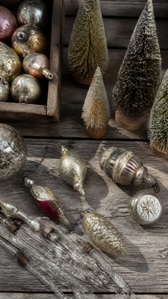 Hunt for Authentic Vintage Ornaments and Treasures