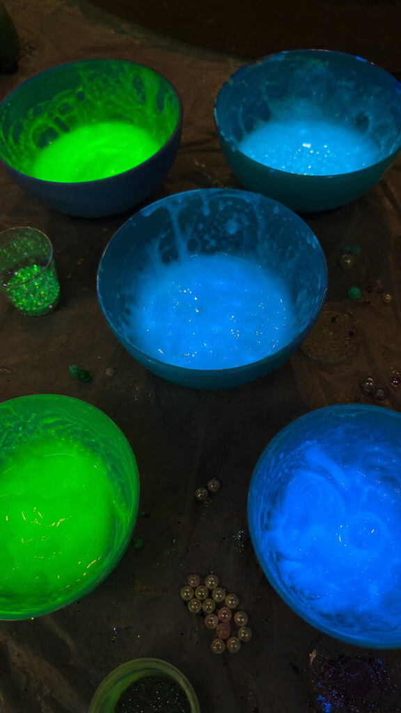 Glow In The Dark Slime Station