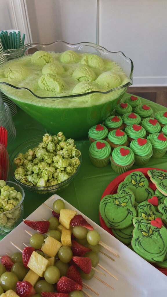 Grinch Punch and Green Treats