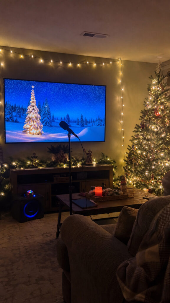 Play Christmas Carol Karaoke