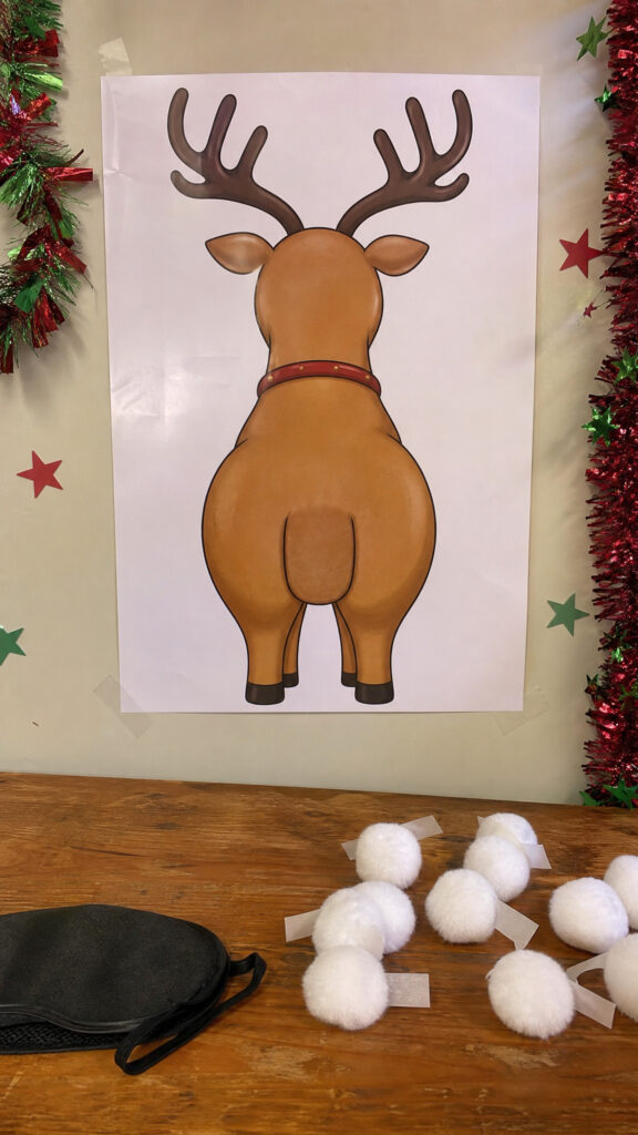 Reindeer Tail Pin Game