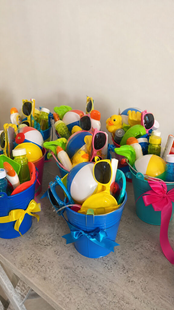 Party Favors That Make A Splash