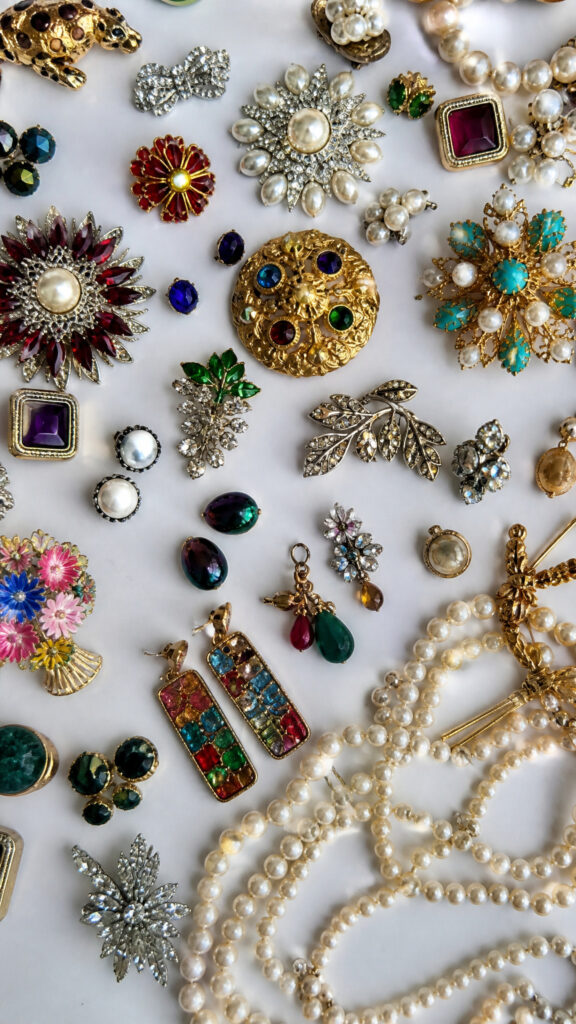 Sourcing Vintage Jewelry for Your Christmas Tree Project